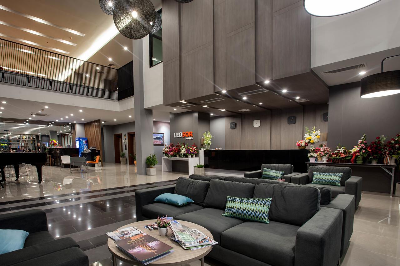 Leosor Hotel Nakhon Ratchasima Exterior photo
