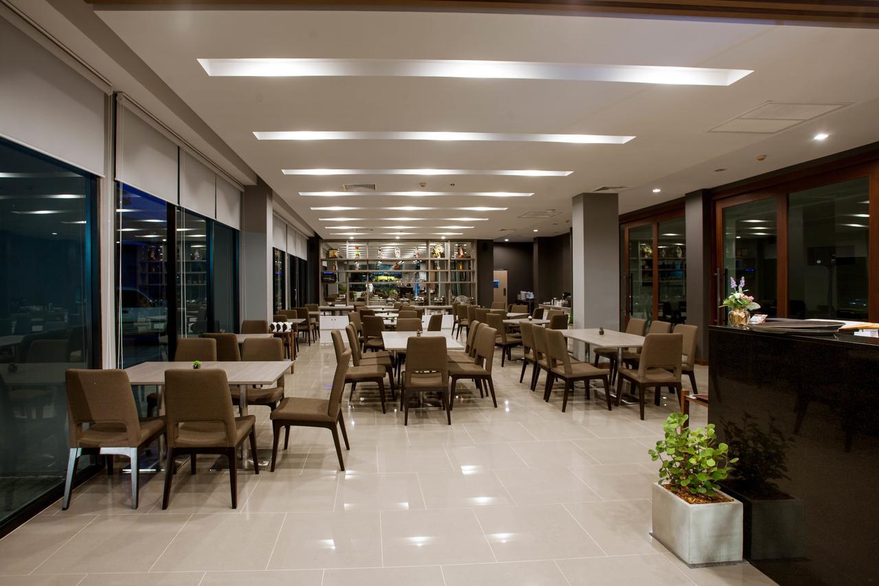 Leosor Hotel Nakhon Ratchasima Exterior photo